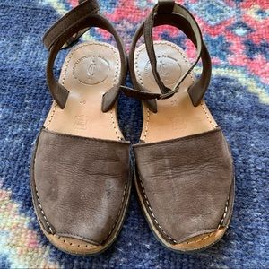 PONS STYLE leather sandals handmade